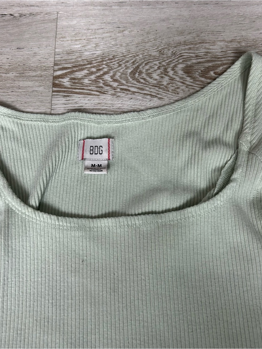 Green BDG Ribbed Crop Top - Picture 3 of 3